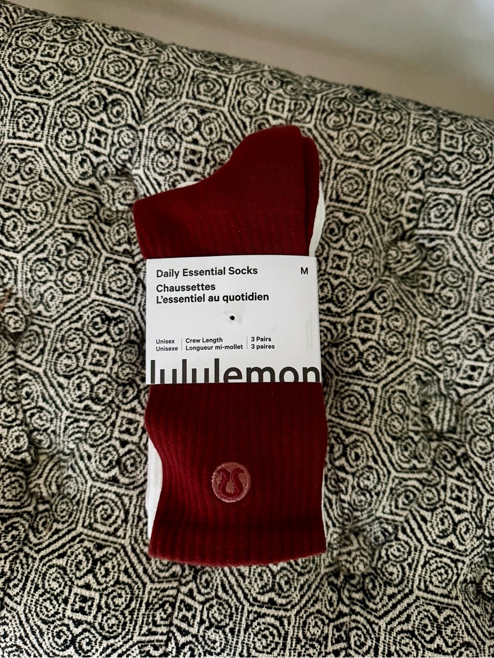 NWT Lululemon Daily Essentials Crew Socks Size M (7-9) 🍂🍁🍂